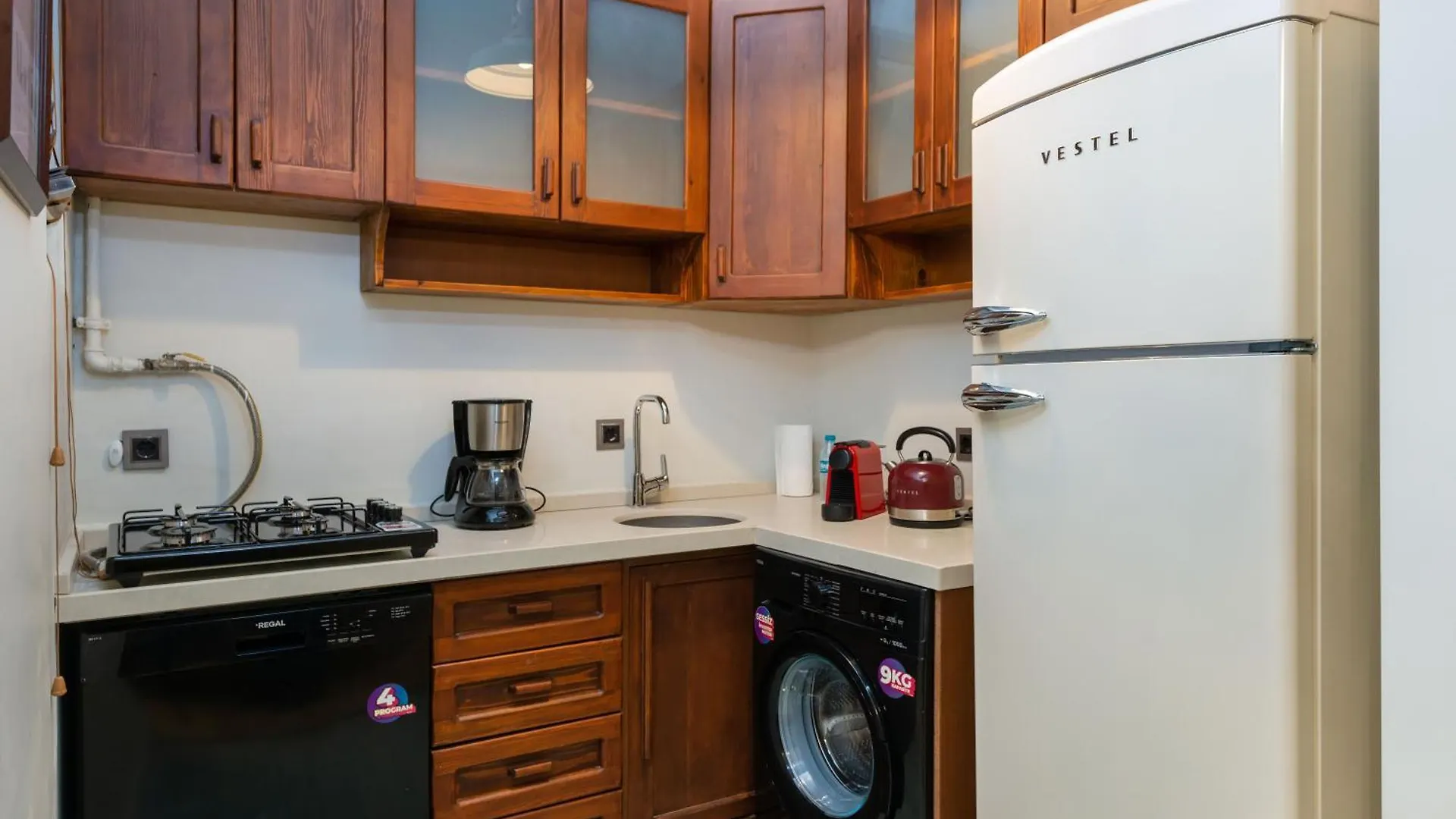 Maison Chic : Newly Renovated 3Br In City Center Стамбул Апартаменты