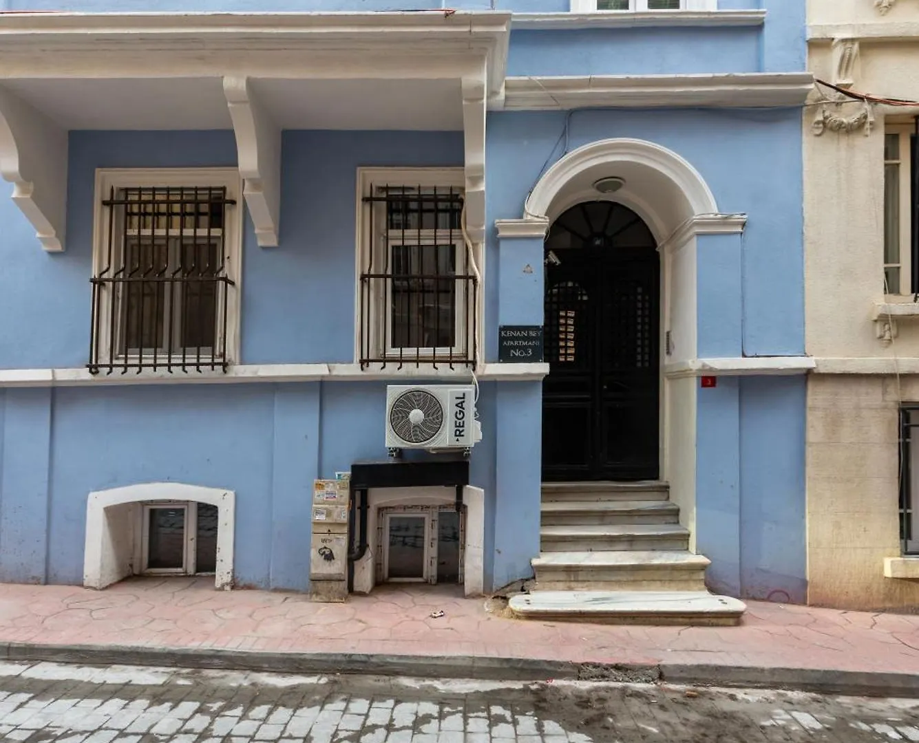 Апартаменты Maison Chic : Newly Renovated 3Br In City Center Стамбул Турция